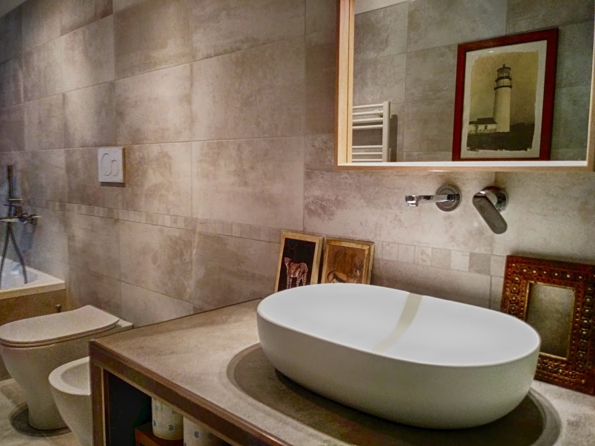 Secondo bagno con doccia